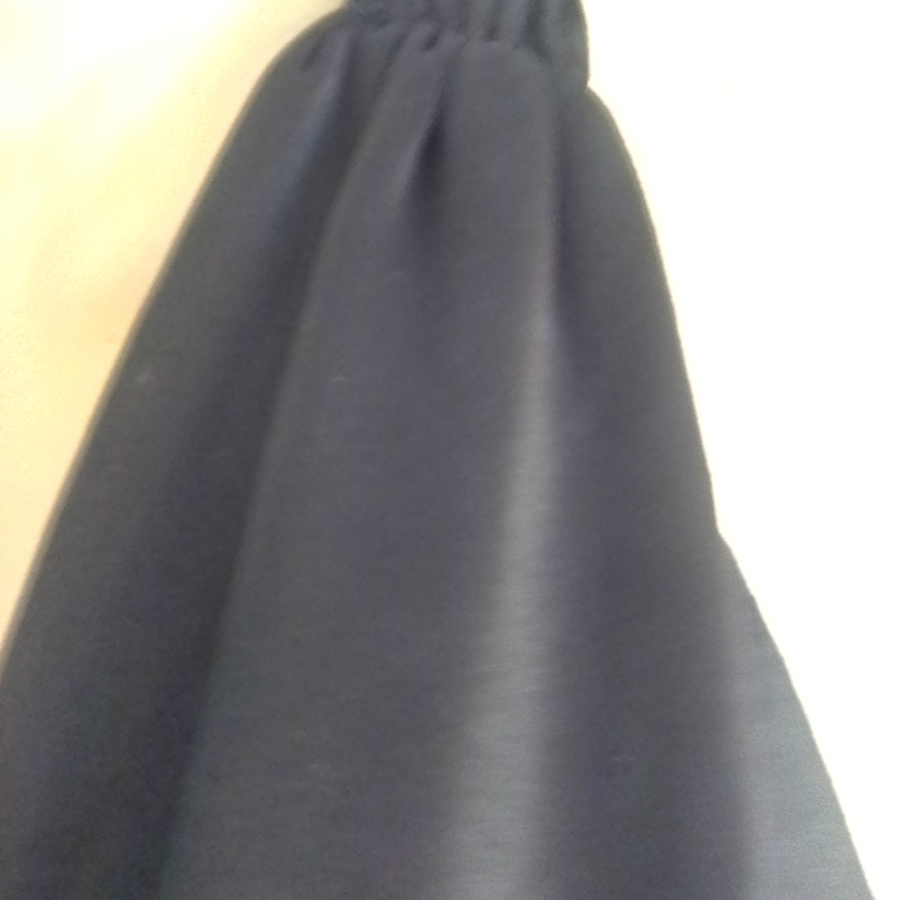 "Black Halo" Med black Halter top. Silver designed back. - Picture 7 of 7